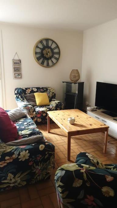 Maison De Ville 102M2 3 Chambres Montigny-le-Bretonneux Eksteriør bilde