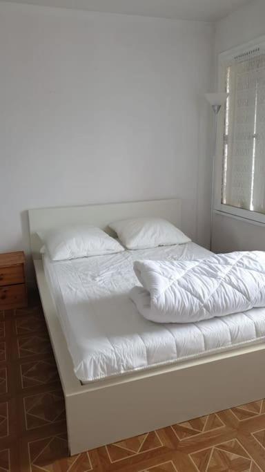 Maison De Ville 102M2 3 Chambres Montigny-le-Bretonneux Eksteriør bilde